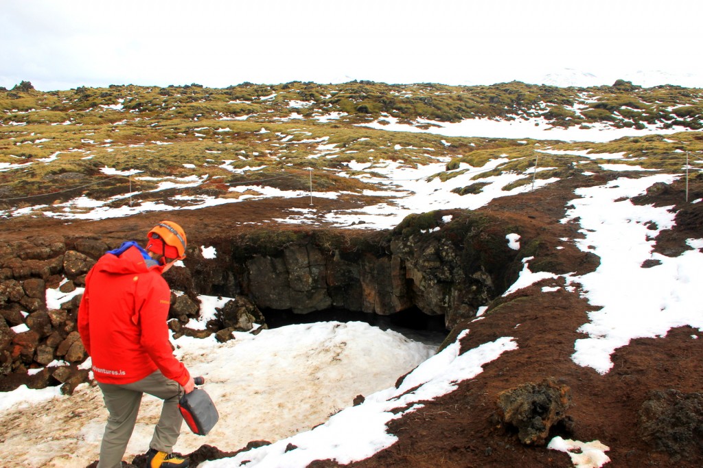 Walking into the Leiðarendi Cave