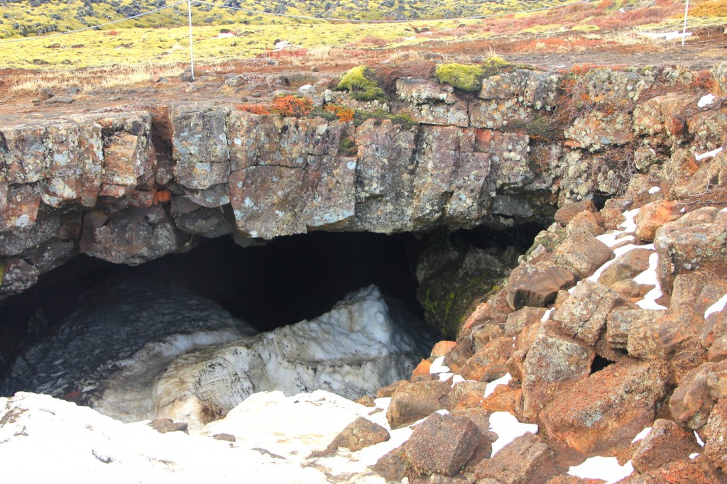 Entrance into the Leiðarendi Cave