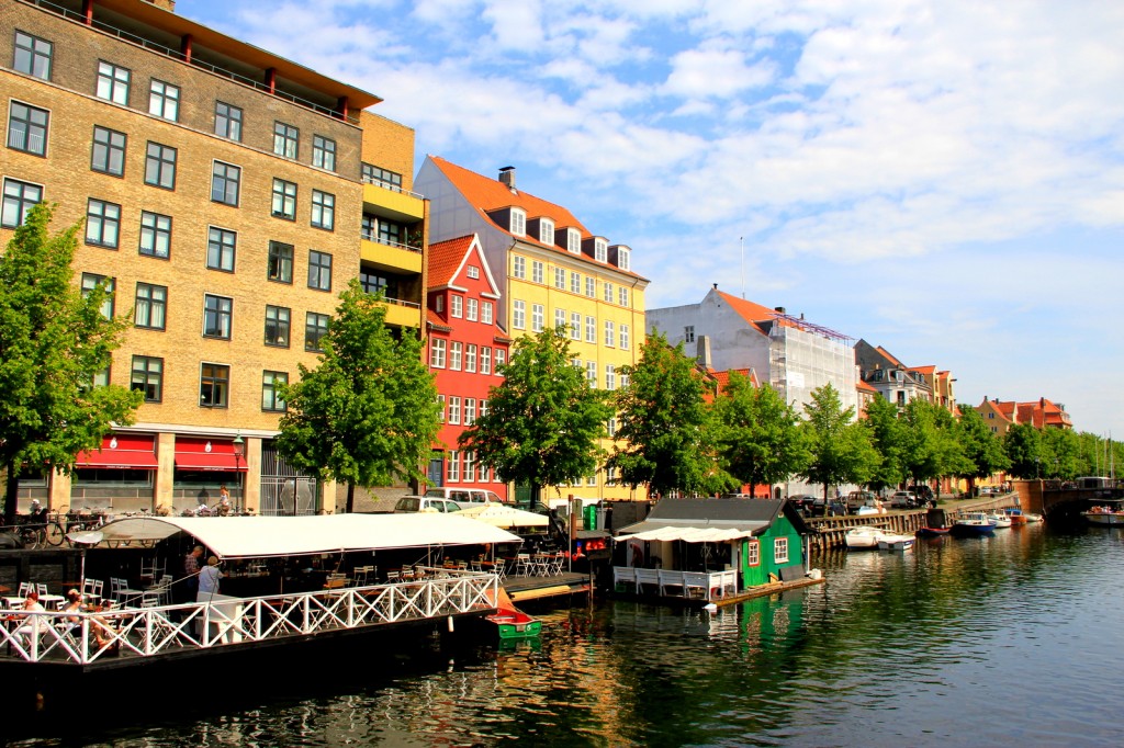 Beautiful canal and colourful houses, Copenhagen