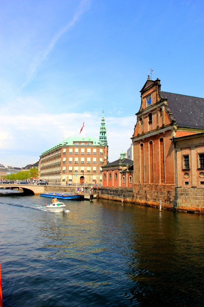 Beautiful canal in Copenhagen