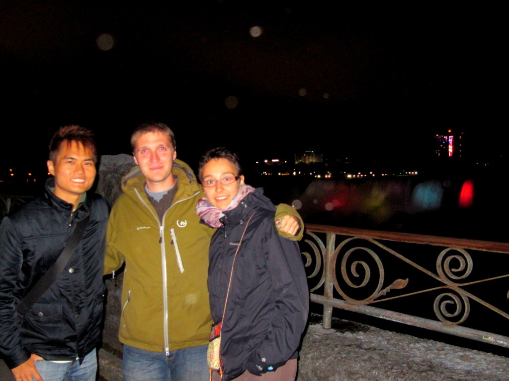 With 2 of my new French mates who I met at ACDD Hostel