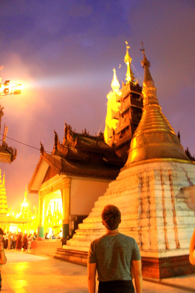 Observing the colours of the diamonds changed at Shwedagon Pagoda